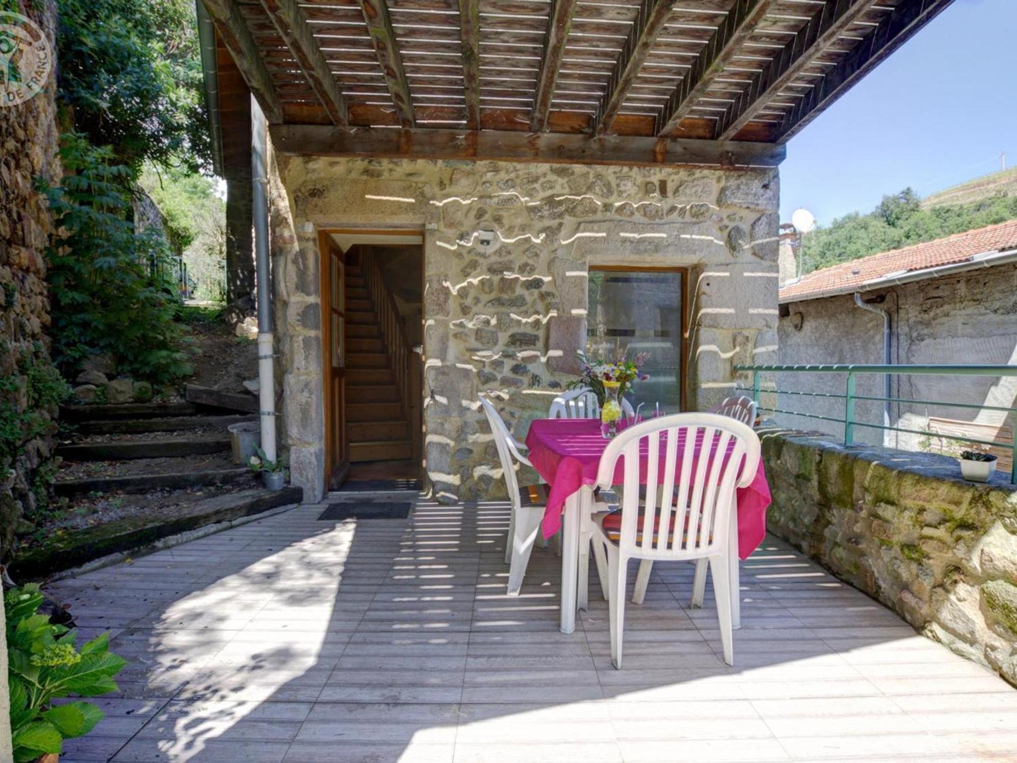 Gite De Charme Avec 2 Terrasses, Au Coeur Du Parc Du Pilat, Confortable Et Equipe - Fr-1-496-40 Malleval Exterior foto