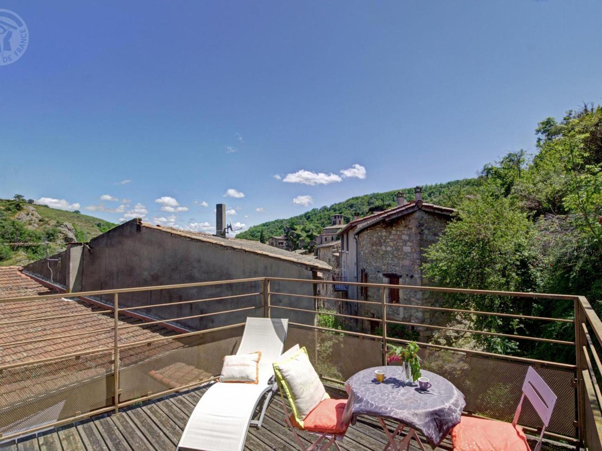 Gite De Charme Avec 2 Terrasses, Au Coeur Du Parc Du Pilat, Confortable Et Equipe - Fr-1-496-40 Malleval Exterior foto
